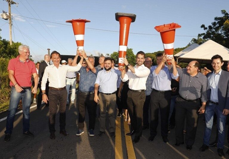 Governador inaugura acesso asfáltico entre Caraá e Santo Antônio da Patrulha