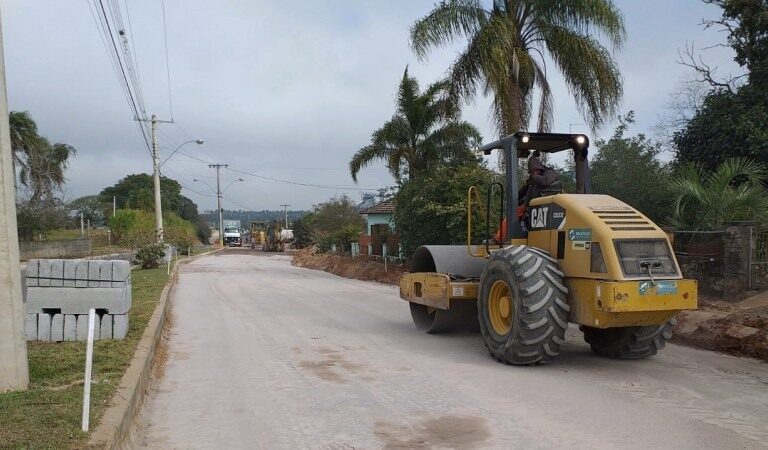 Governo do Estado recupera rodovias da Região Central